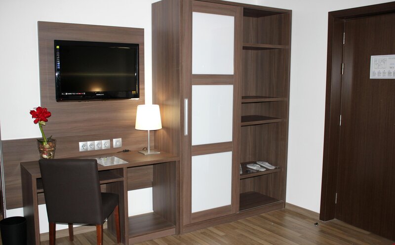 Auto Hogar 65