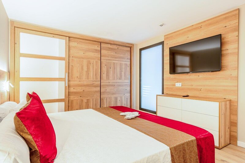 Auto Hogar 70
