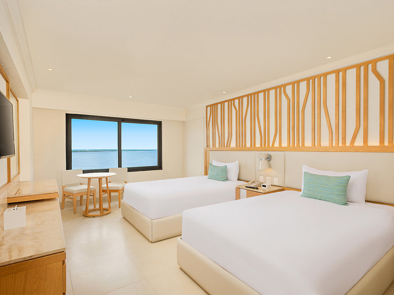 Royal Solaris Cancun 6