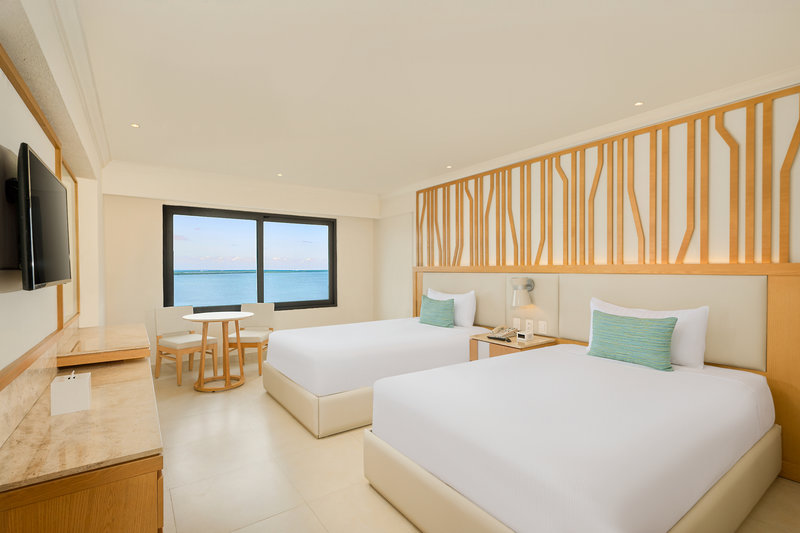 Royal Solaris Cancun 13