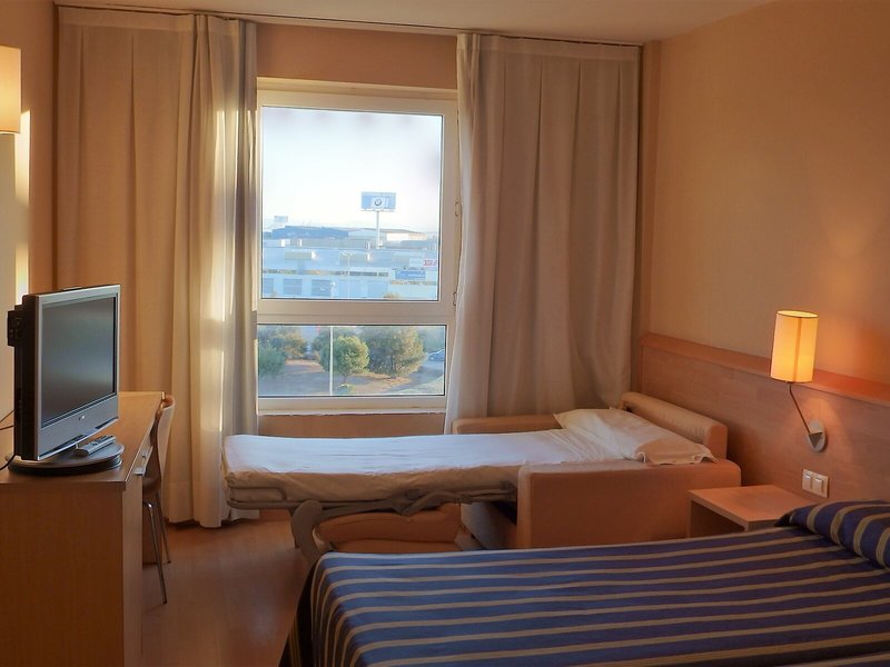 Flag Hotel Valencia-Florazar 26 - Room Example