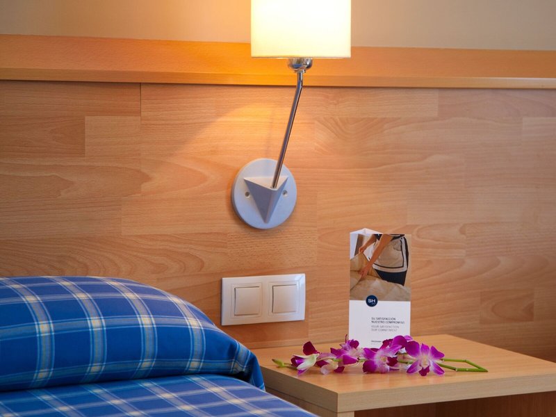 Flag Hotel Valencia-Florazar 38 - Sports and leisure