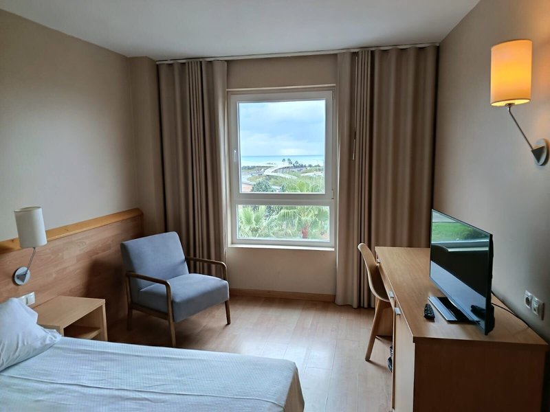 Flag Hotel Valencia-Florazar 42 - Room Example
