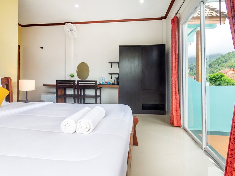 Kamala Beach Residence 13