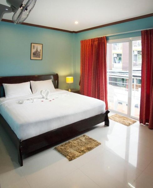 Kamala Beach Residence 26