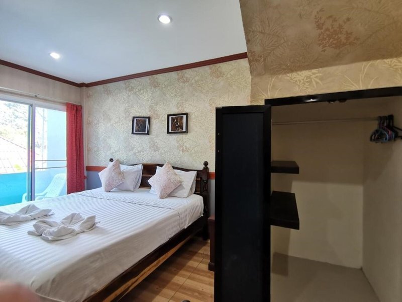 Kamala Beach Residence 36