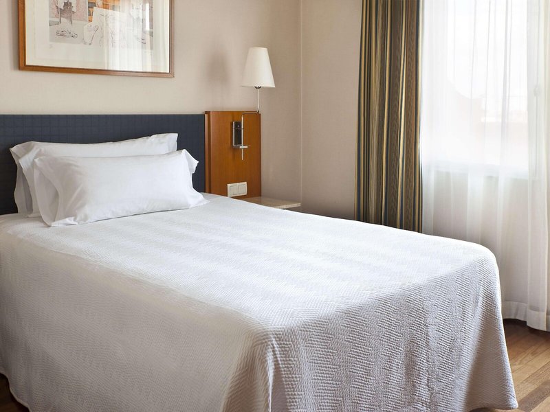 NH Luz Huelva 43 - Room Example