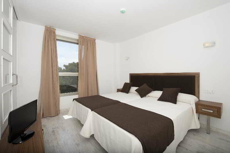 Aparthotel Portodrach 4