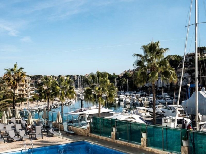 Aparthotel Portodrach 6