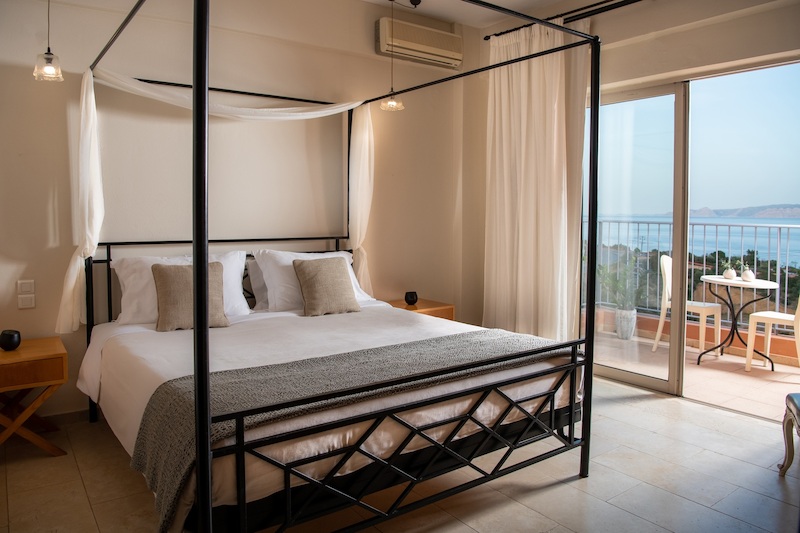 Pleiades Luxury Villas 14