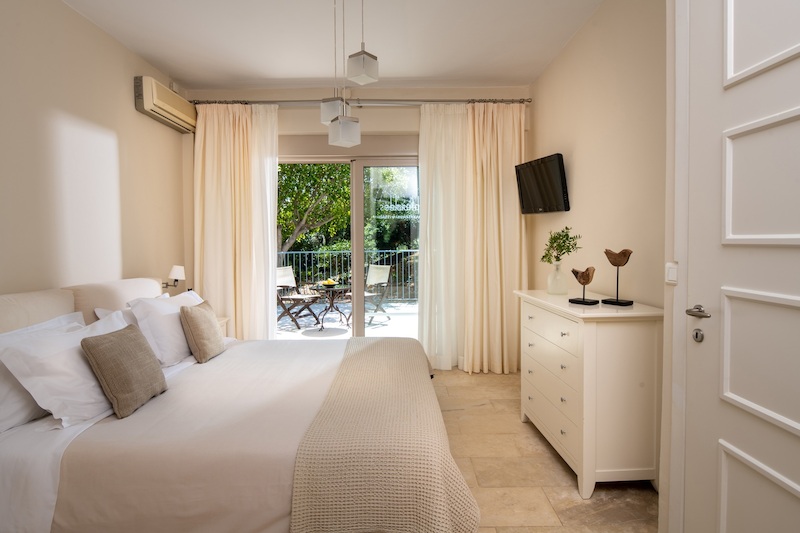Pleiades Luxury Villas 17