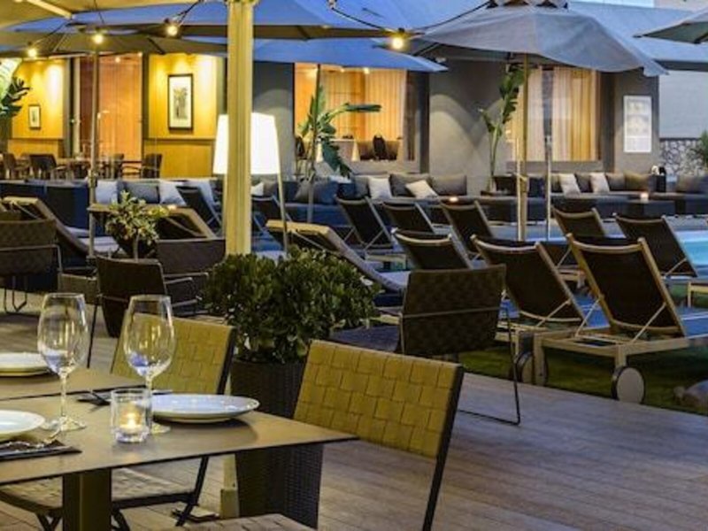 Hotel Astari 28