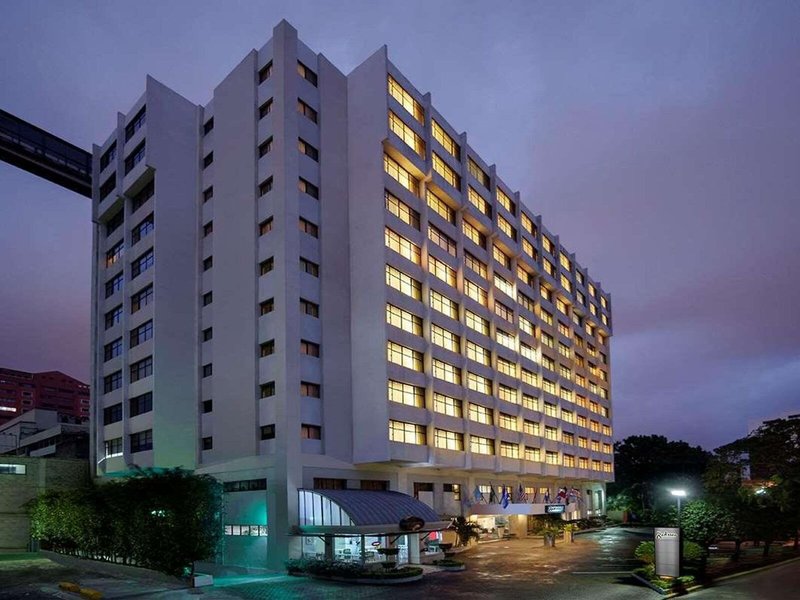 Radisson Hotel Santo Domingo 2 - Exterior