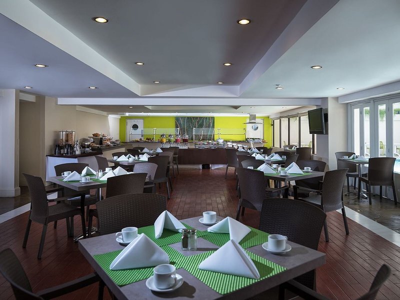 Radisson Hotel Santo Domingo 13 - Restaurant