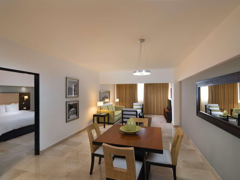 Radisson Hotel Santo Domingo 16 - Restaurant