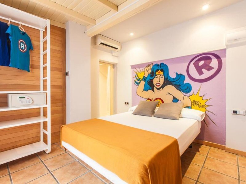 Ten Hostel 10