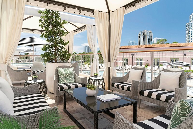 The Vinoy Resort & Golf Club, Autograph Collection 8