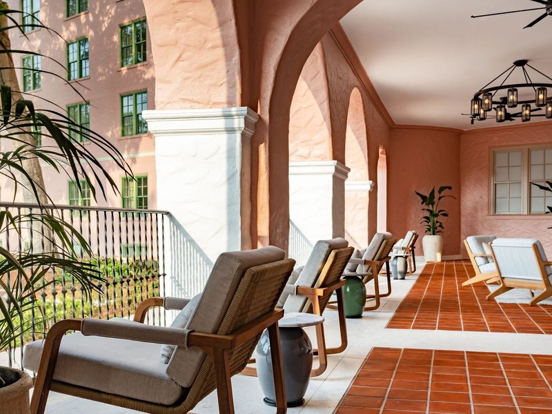 The Vinoy Resort & Golf Club, Autograph Collection 23