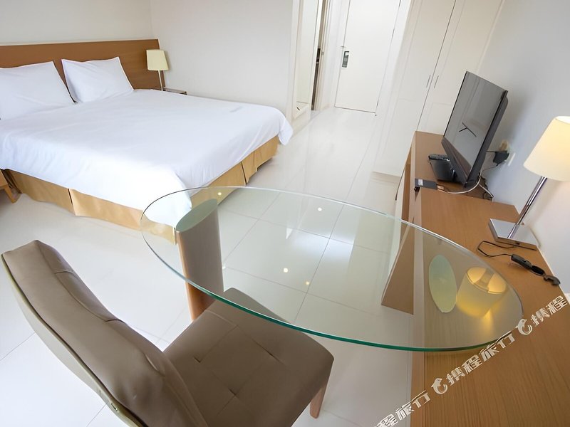 Thomson Hotels & Residences @ Ramkhamhaeng 2