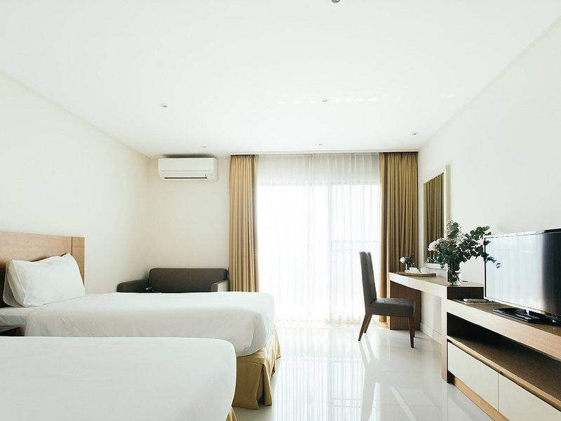 Thomson Hotels & Residences @ Ramkhamhaeng 11