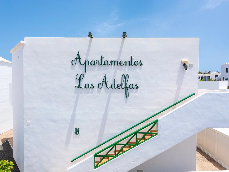 Las Adelfas 2