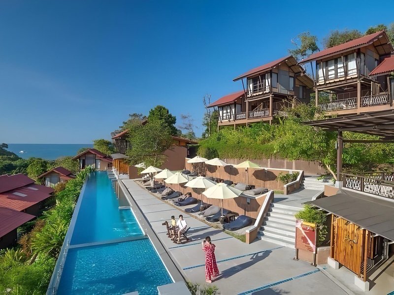 Alama Sea Village Resort 11