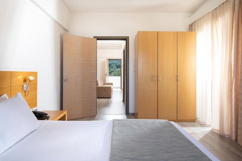 Flegra Palace 22