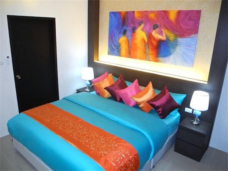 Patong Bay Hill Resort & Spa 44
