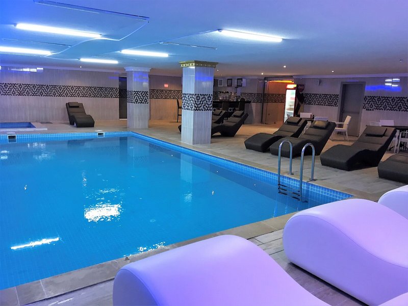 Alrazi Hotel 10