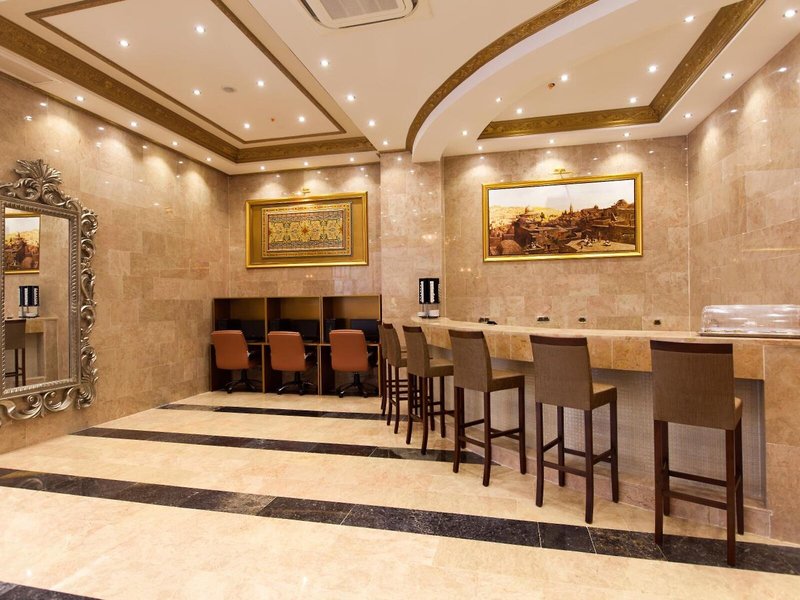 Alrazi Hotel 19