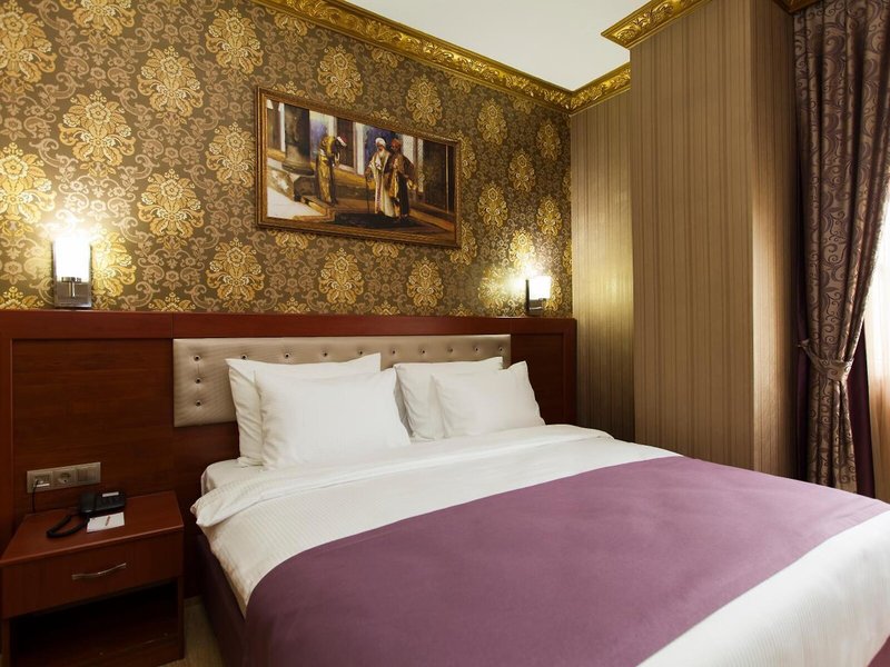 Alrazi Hotel 42