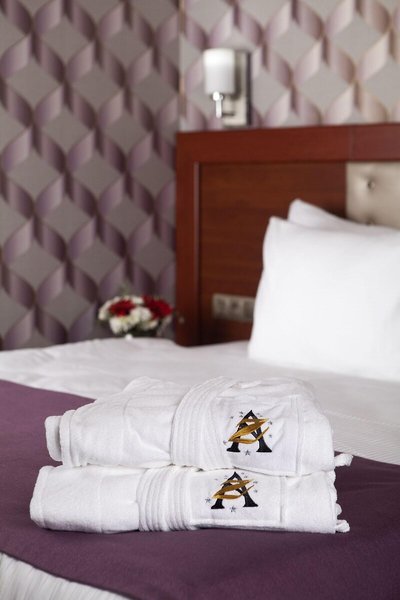 Alrazi Hotel 48