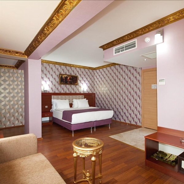 Alrazi Hotel 49