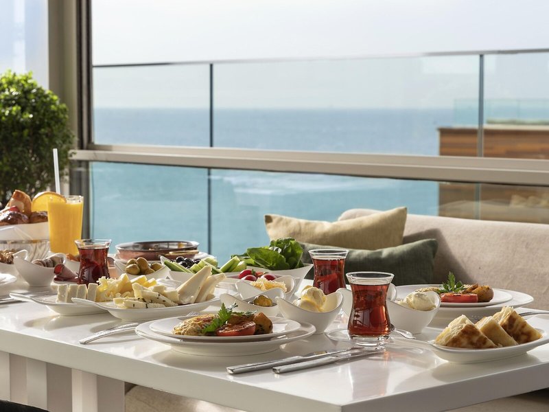 Crowne Plaza Istanbul Florya 35