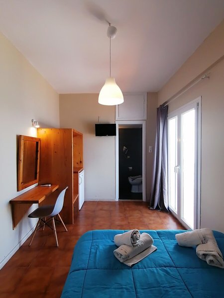 Perdika Mare 22