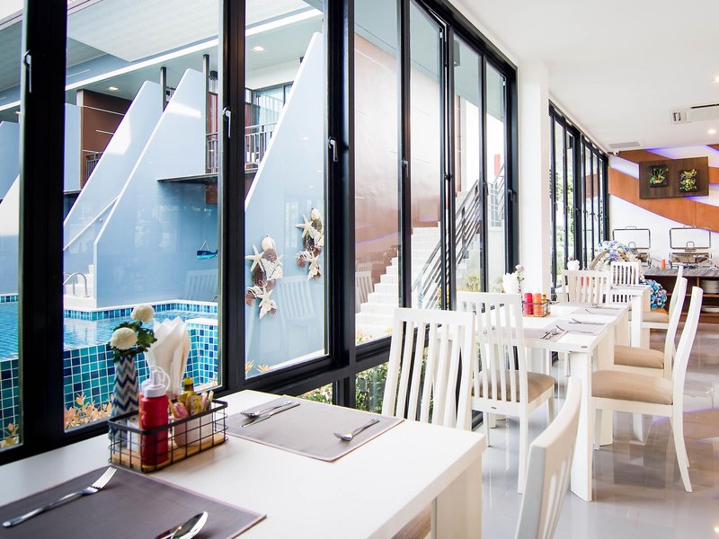 The Phu Beach Hotel 15