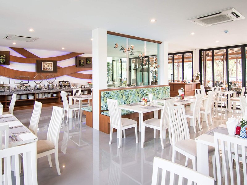 The Phu Beach Hotel 16