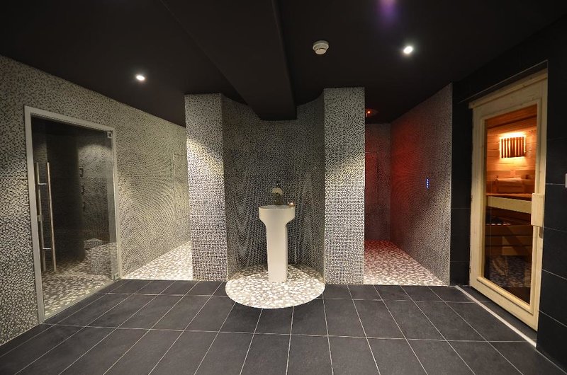 Holiday Inn Dijon 1