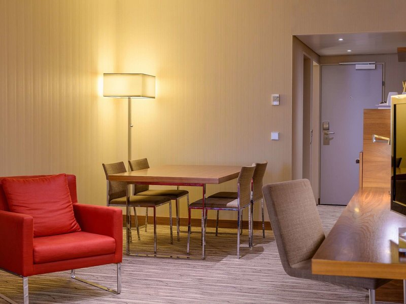 Mövenpick Hotel Geneva 21