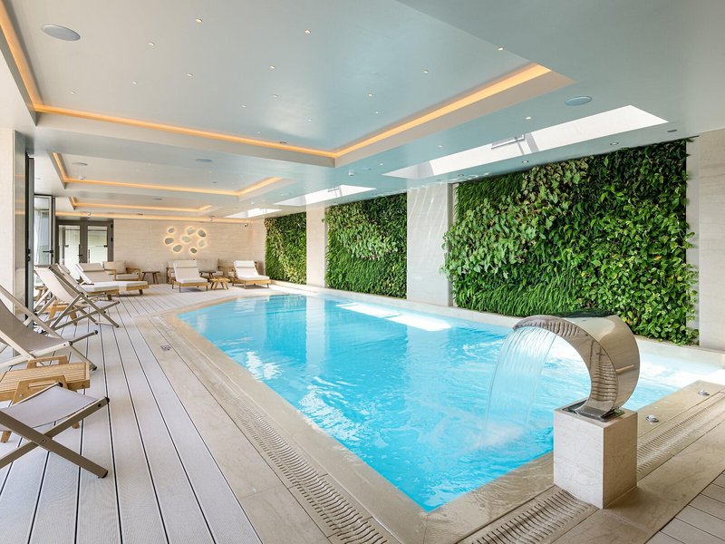 Holiday Inn Thessaloniki 4