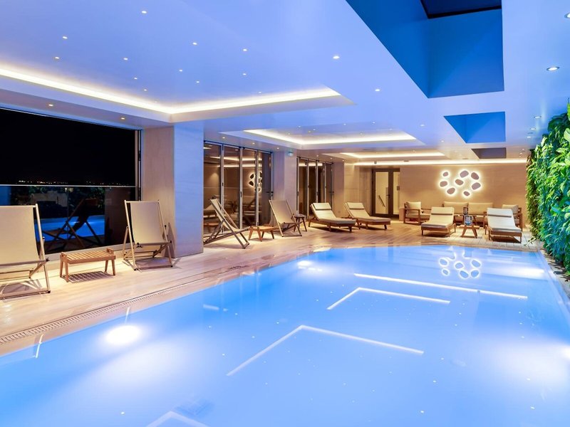 Holiday Inn Thessaloniki 9