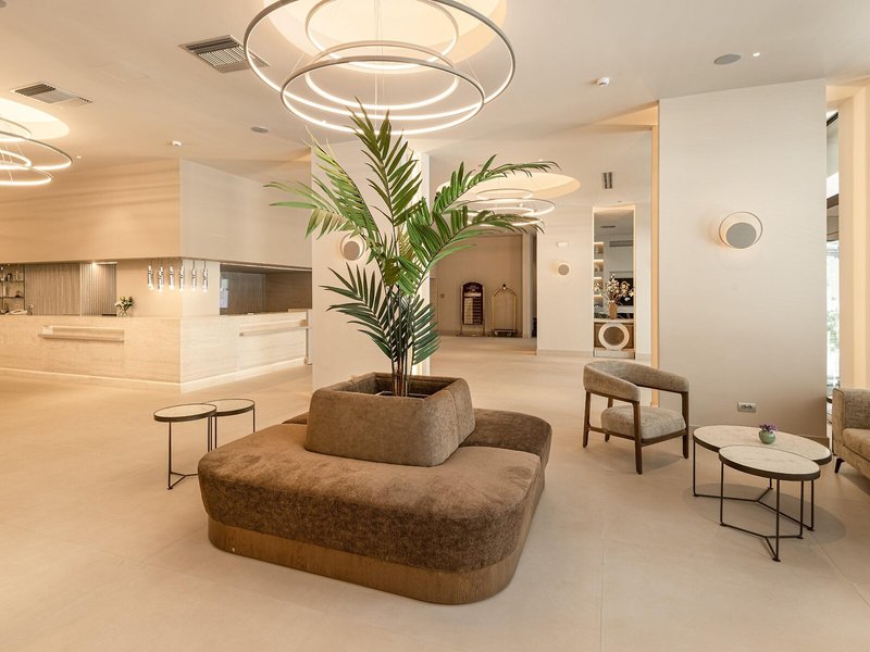 Holiday Inn Thessaloniki 11