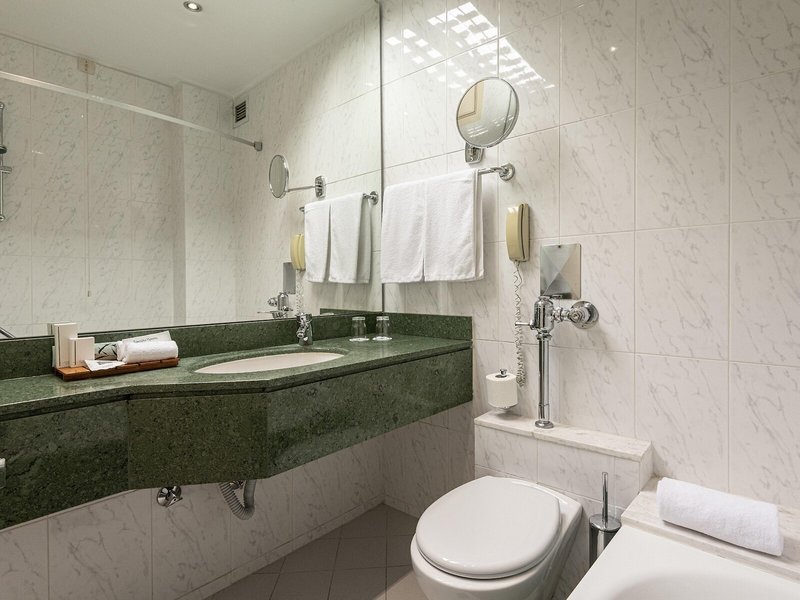 Holiday Inn Thessaloniki 40