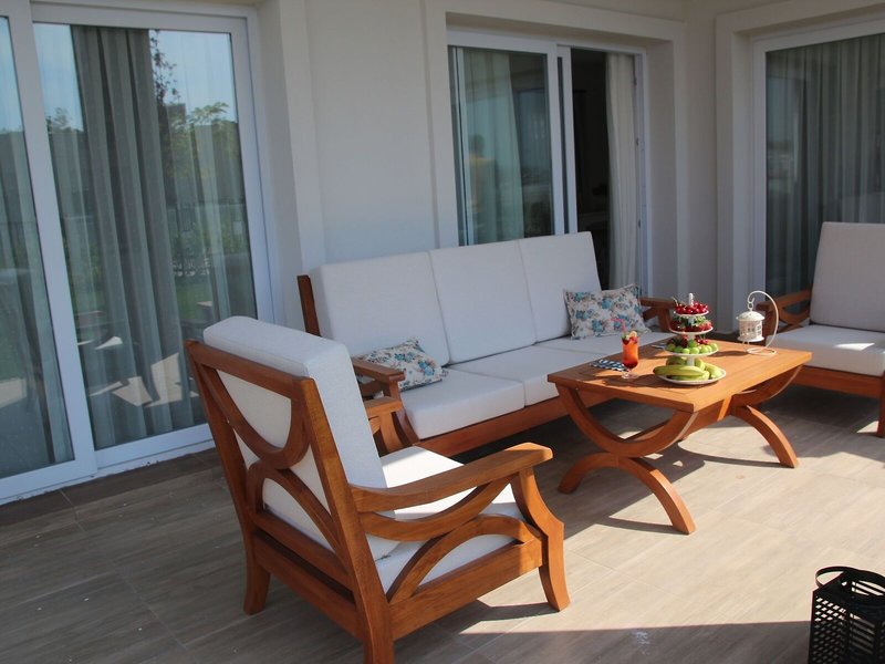 Dibek Homes Villa & Hotel 11