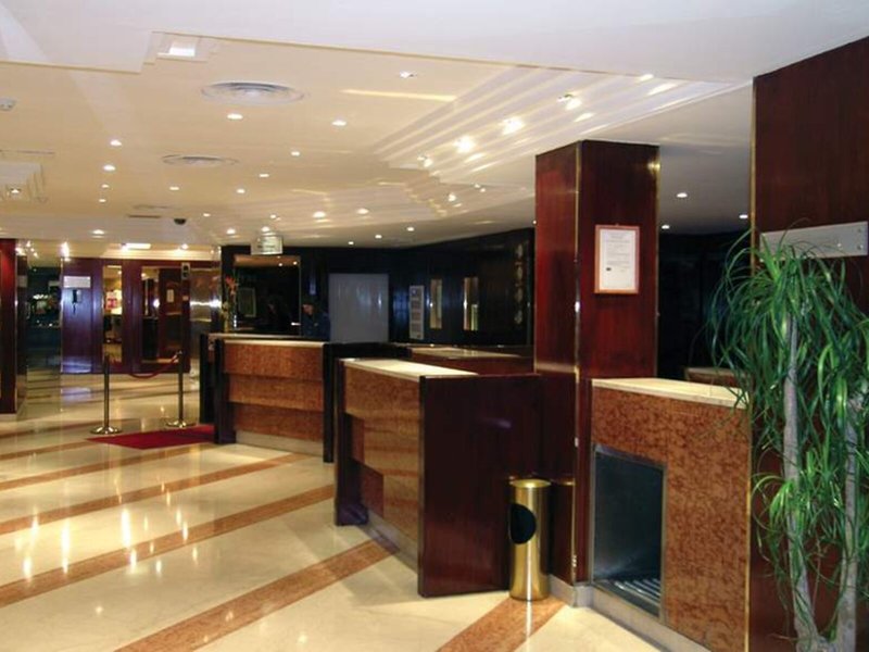 Hilton London Olympia 9