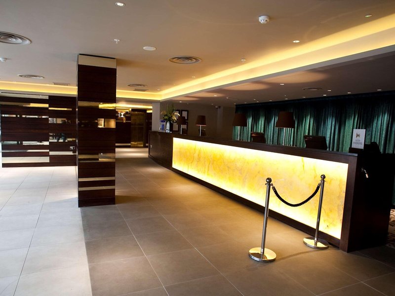 Hilton London Olympia 13