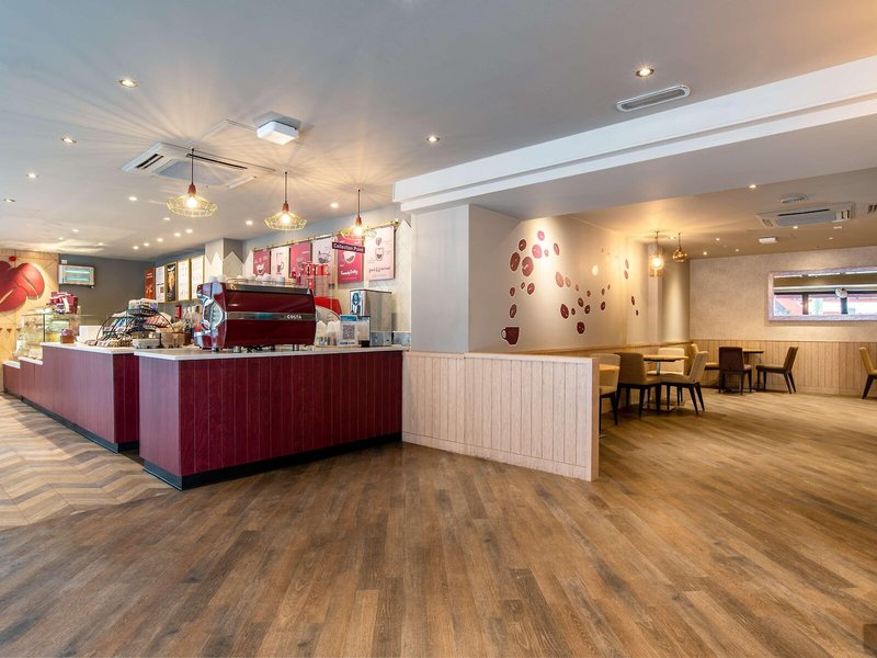 Hilton London Olympia 16