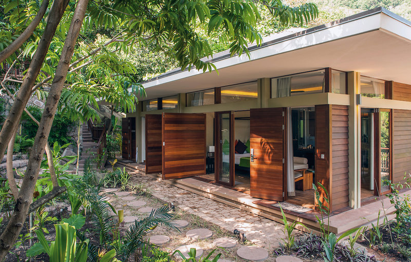 Le Relax Luxury Lodge 11