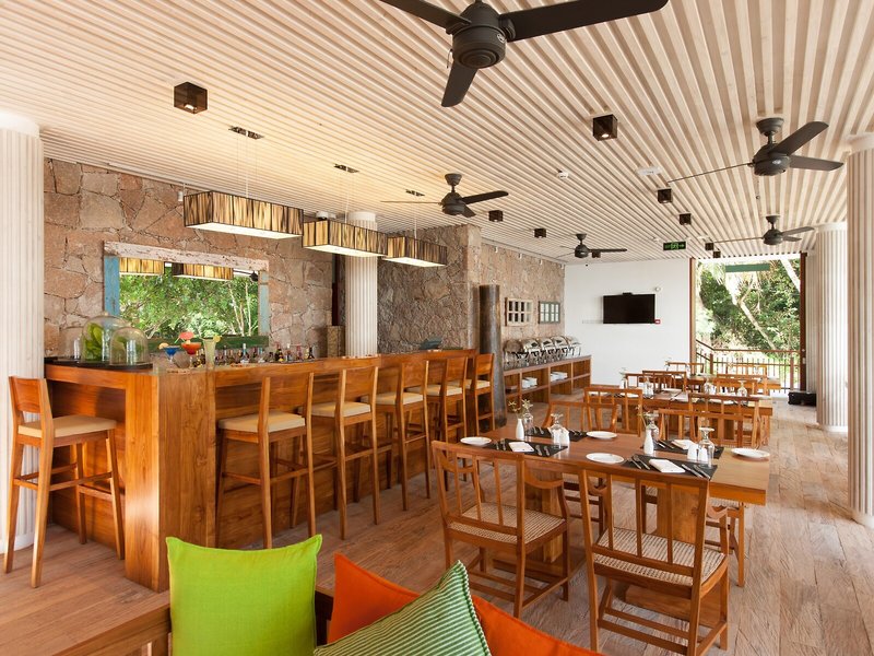 Le Relax Luxury Lodge 11