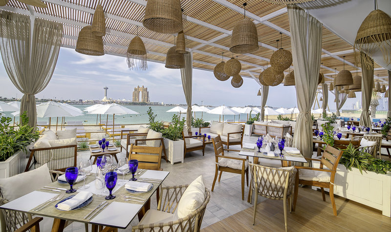Radisson Blu Hotel & Resort, Abu Dhabi Corniche 5